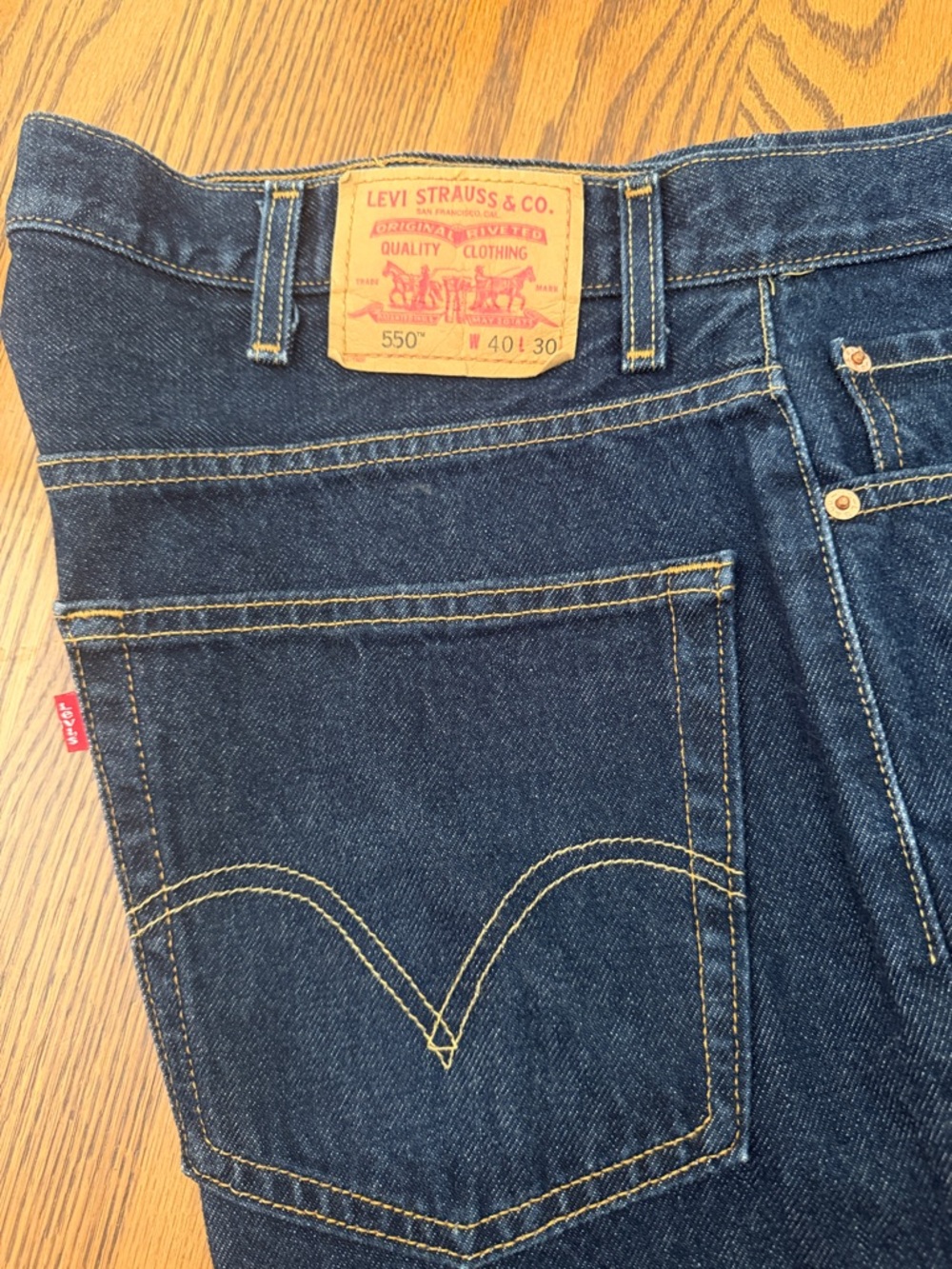 550 Levi's Men’s Indigo Straight Jeans